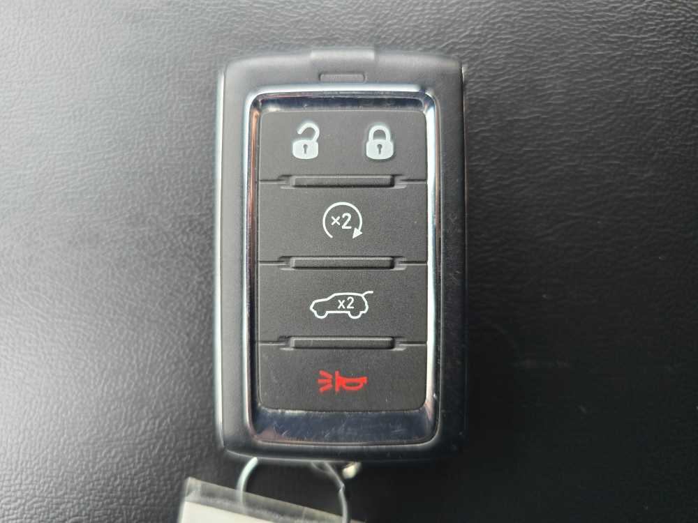 Thumbnail: 2024 Jeep Grand Cherokee L - 22