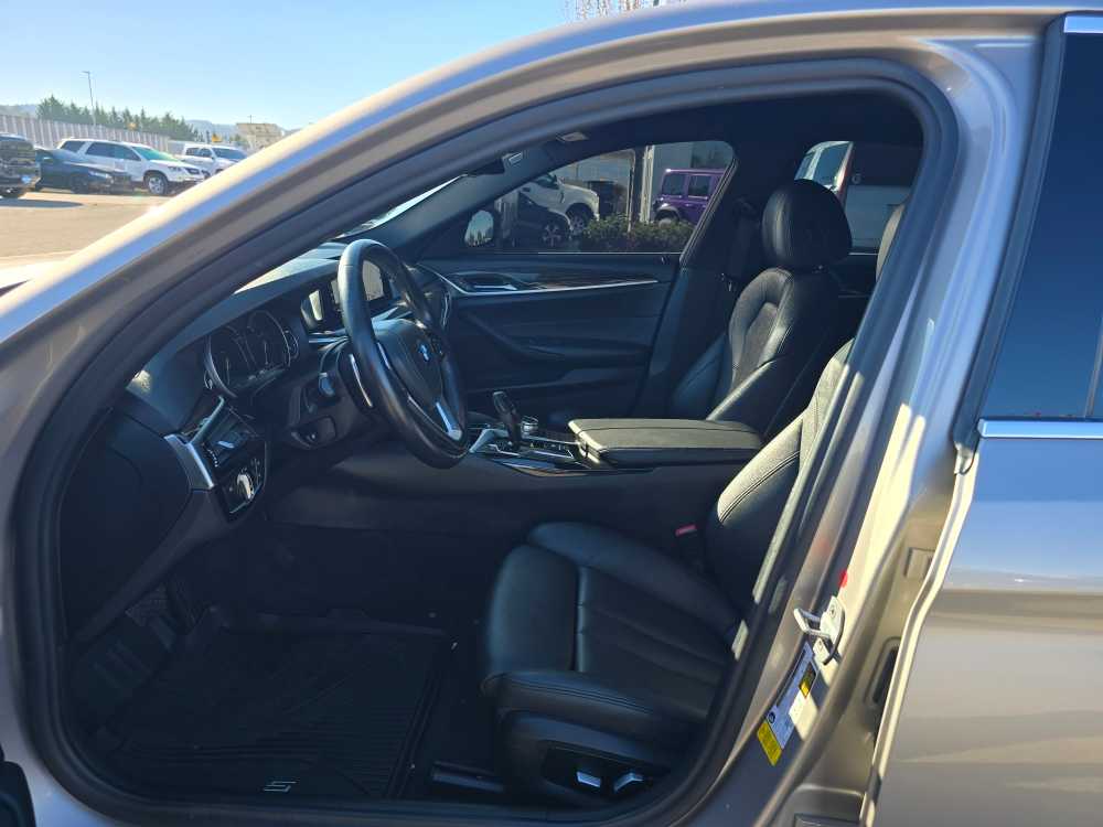 Thumbnail: 2018 BMW 5 Series - 9