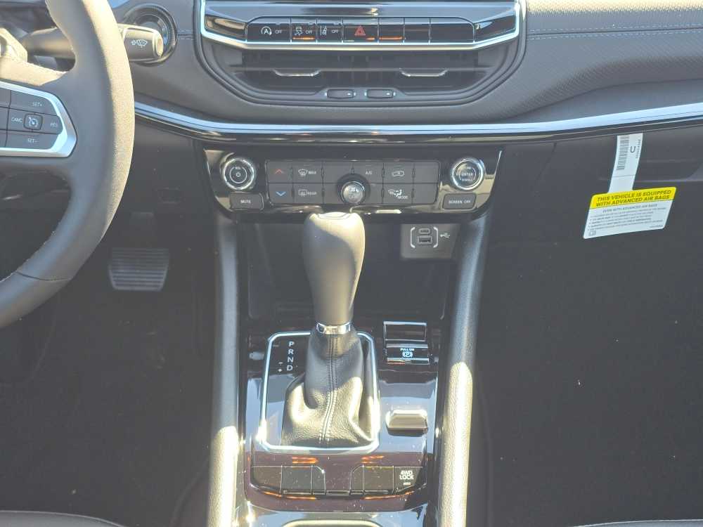 Thumbnail: 2026 Jeep Compass - 13