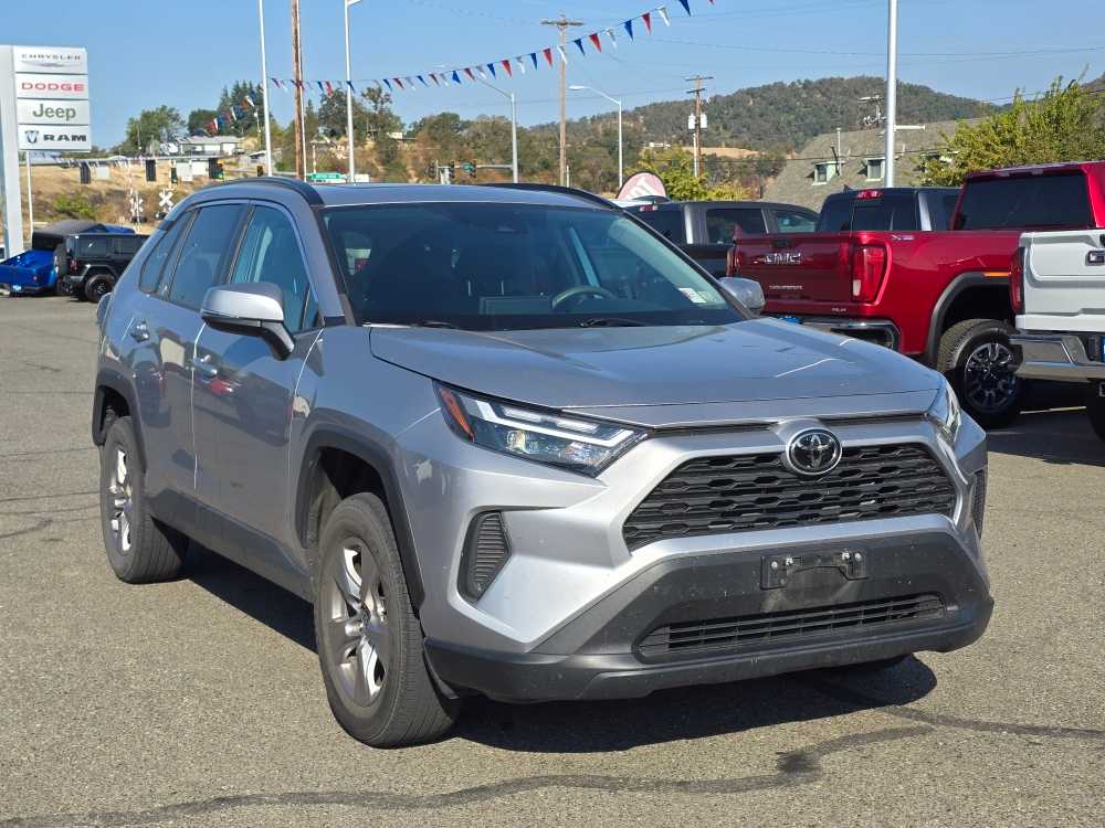 Thumbnail: 2023 Toyota RAV4 - 4