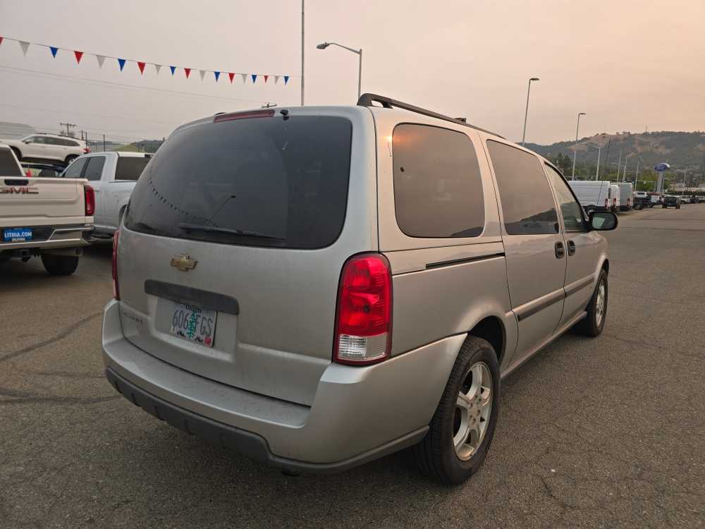 Thumbnail: 2007 Chevrolet Uplander - 3