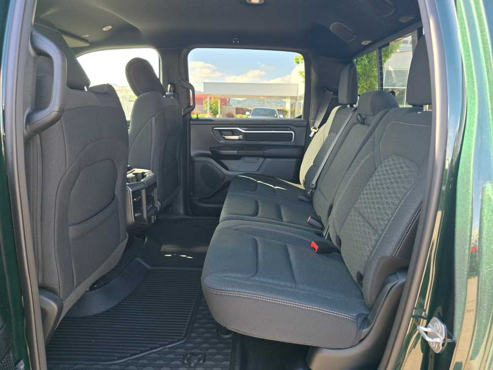 Thumbnail: 2026 RAM 1500 - 16