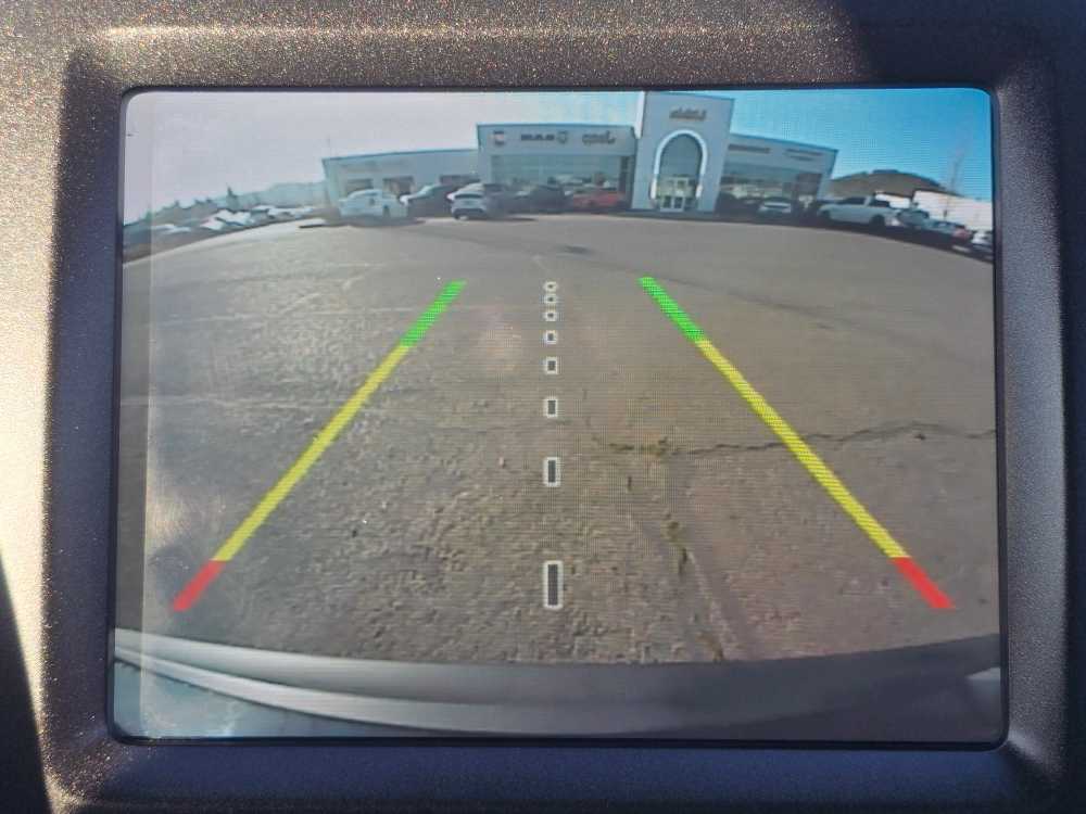 Thumbnail: 2020 Jeep Cherokee - 19