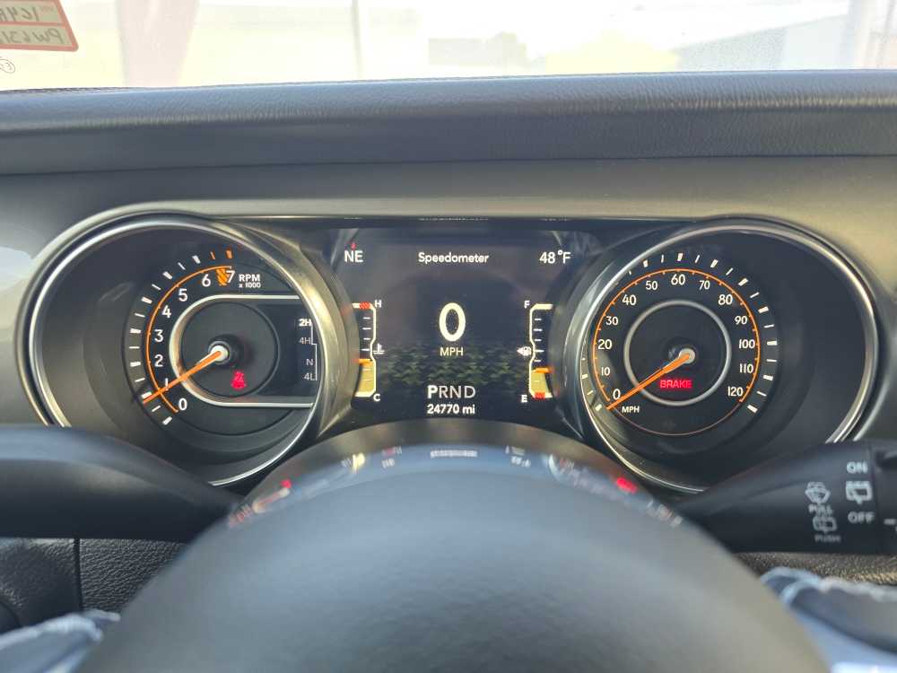 Thumbnail: 2023 Jeep Wrangler - 20