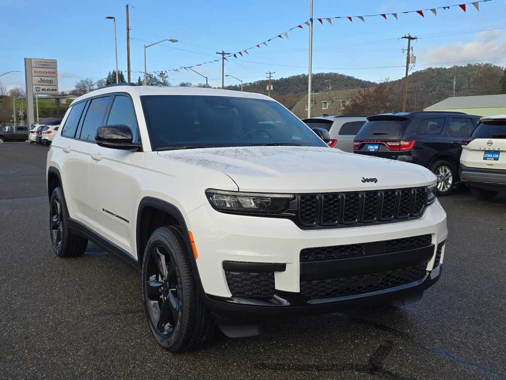 Thumbnail: 2025 Jeep Grand Cherokee L - 7