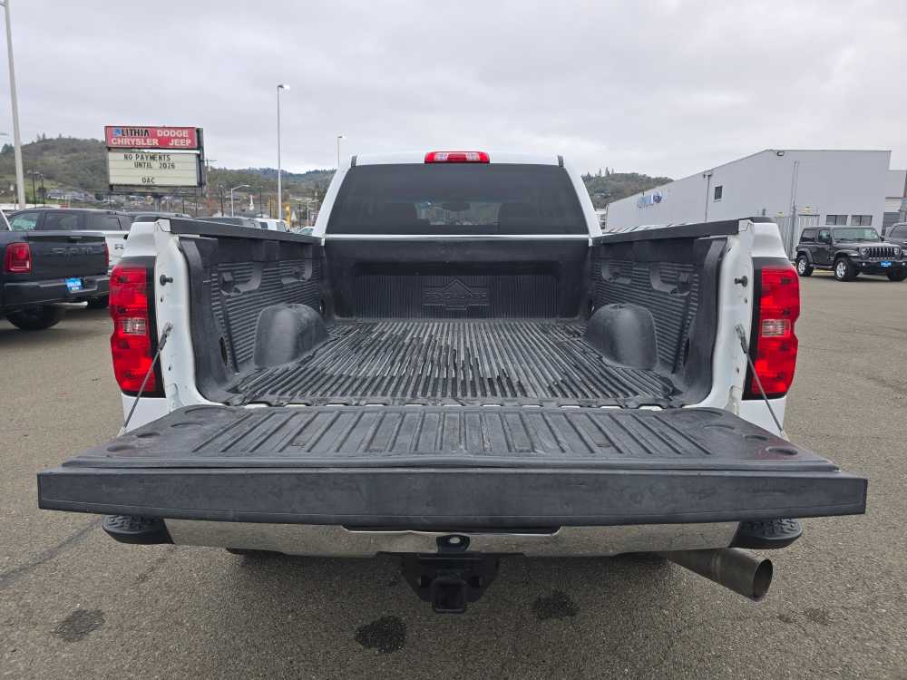 Thumbnail: 2015 Chevrolet Silverado 2500 - 20