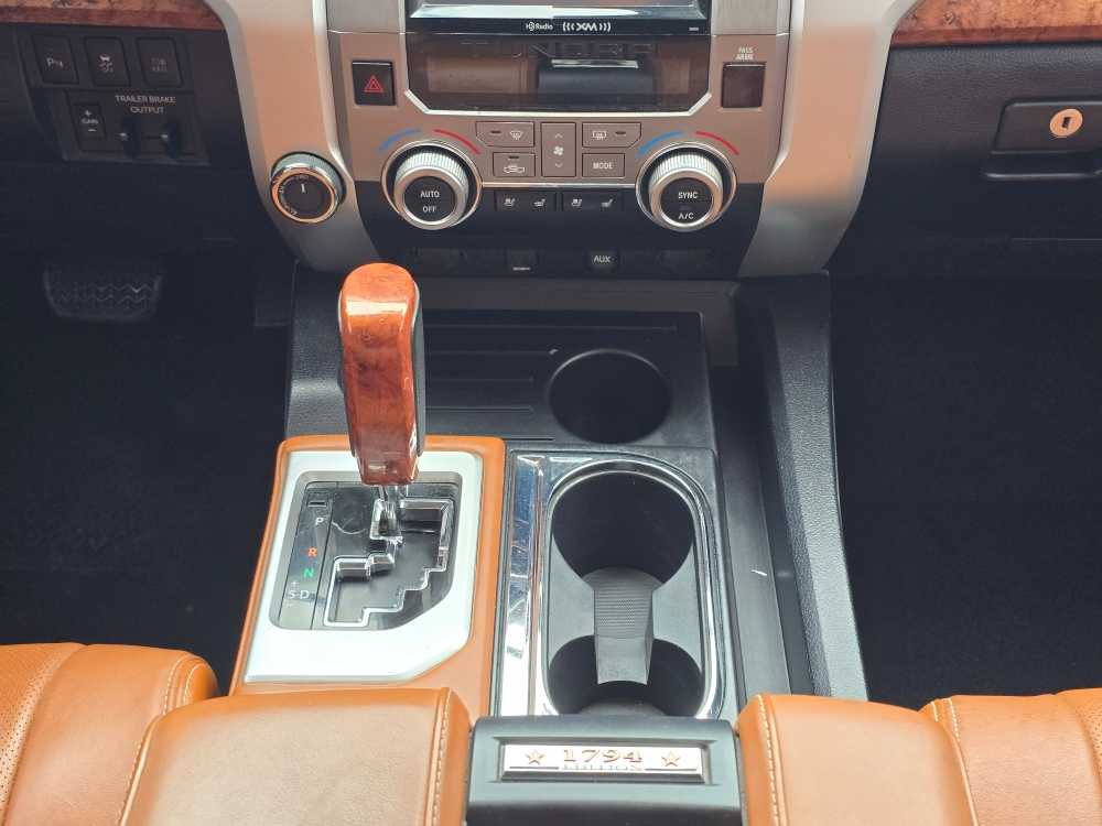 Thumbnail: 2018 Toyota Tundra - 13