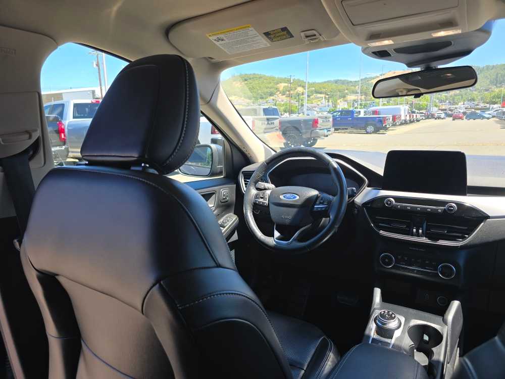 Thumbnail: 2020 Ford Escape - 9