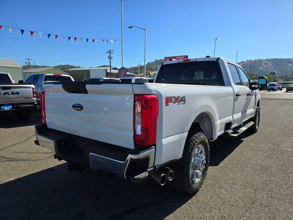 Thumbnail: 2023 Ford F-350 - 3