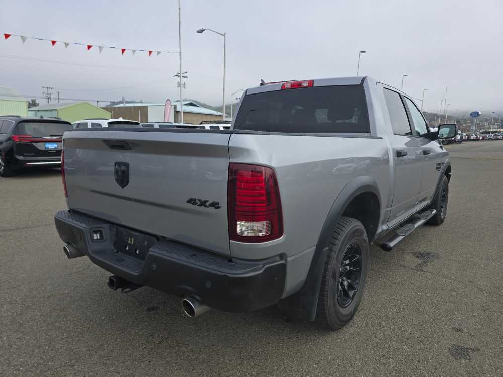 Thumbnail: 2021 RAM 1500 Classic - 3