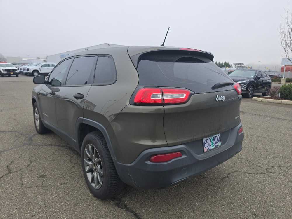 Thumbnail: 2015 Jeep Cherokee - 2