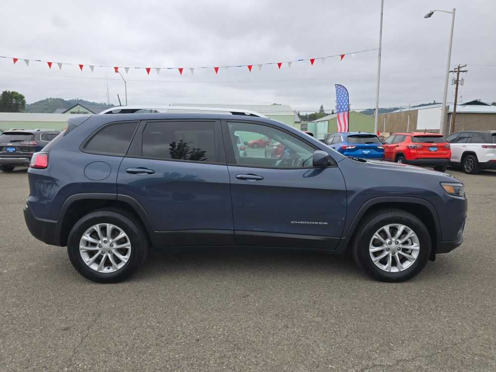 Thumbnail: 2021 Jeep Cherokee - 6