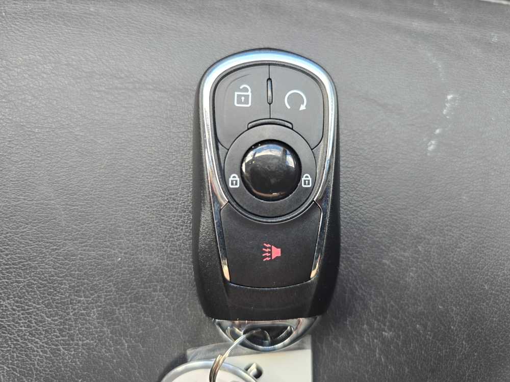 Thumbnail: 2017 Buick Envision - 20