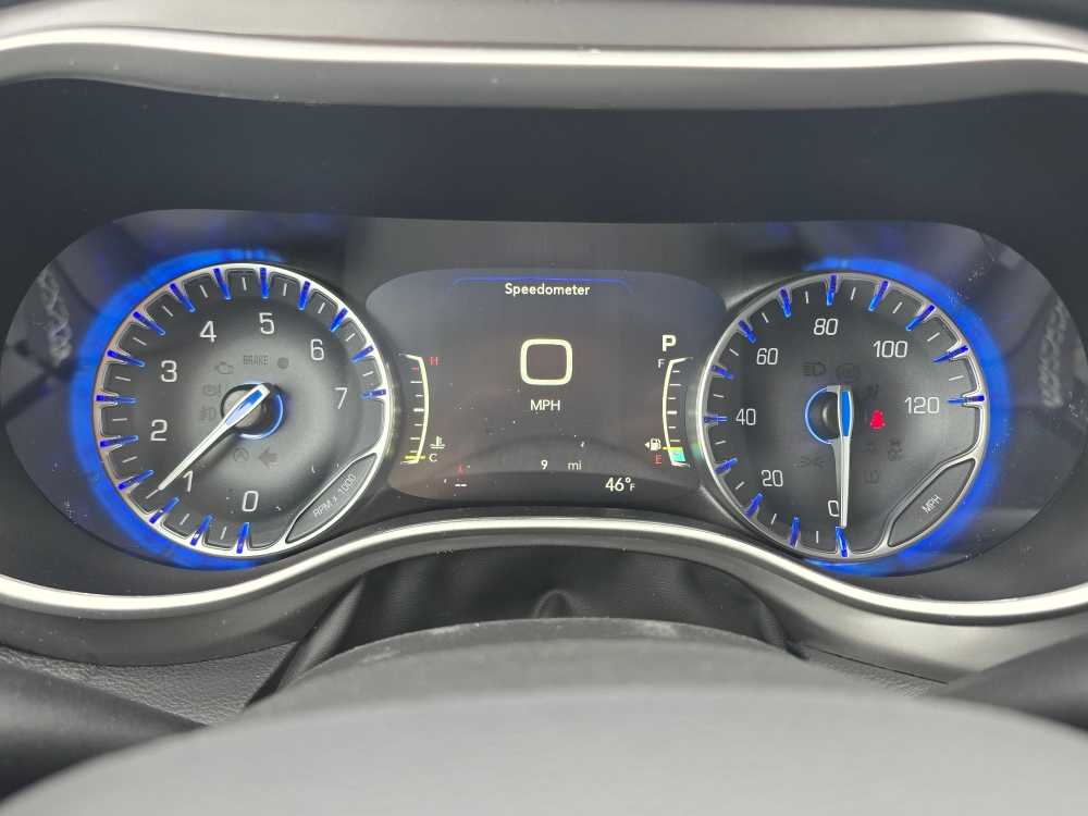 Thumbnail: 2026 Chrysler Pacifica - 21