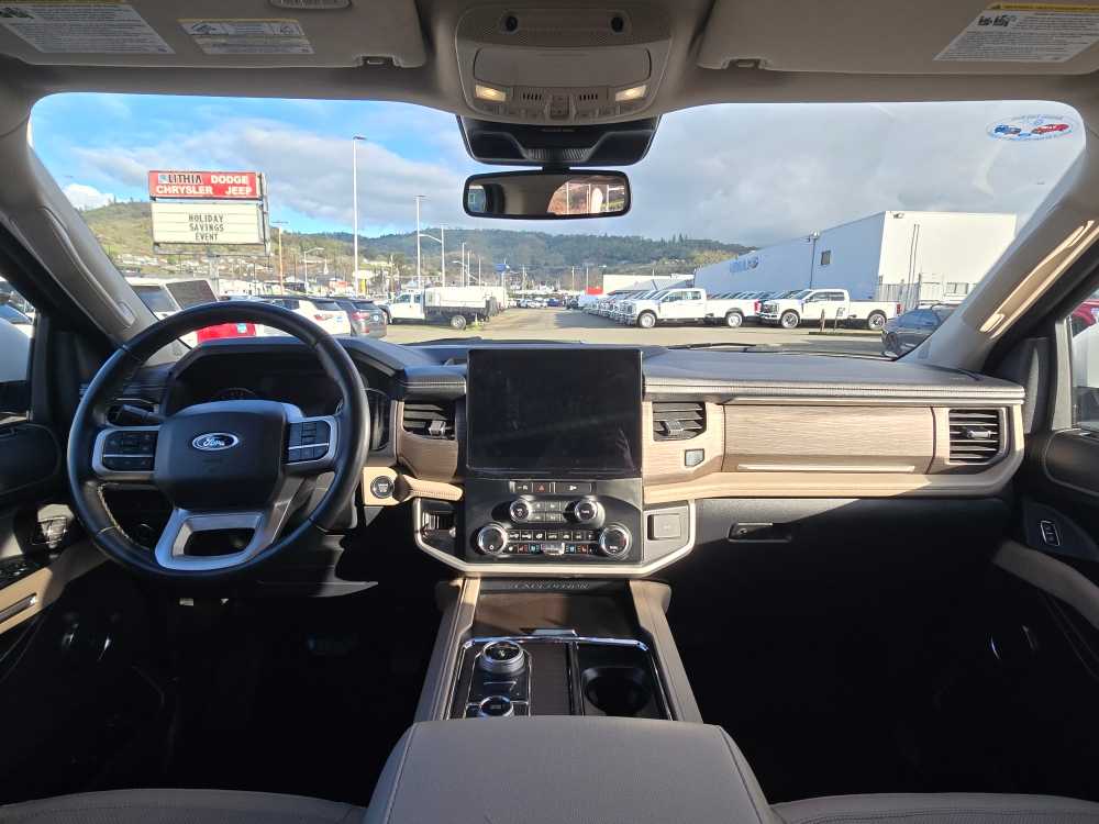 Thumbnail: 2024 Ford Expedition - 15