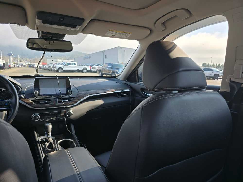 Thumbnail: 2020 Nissan Altima - 14