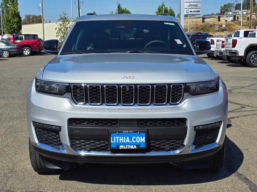 Thumbnail: 2024 Jeep Grand Cherokee L - 8