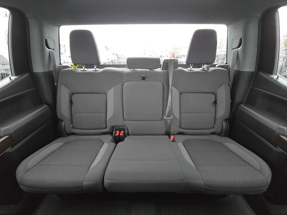 Thumbnail: 2022 Chevrolet Silverado 1500 - 17