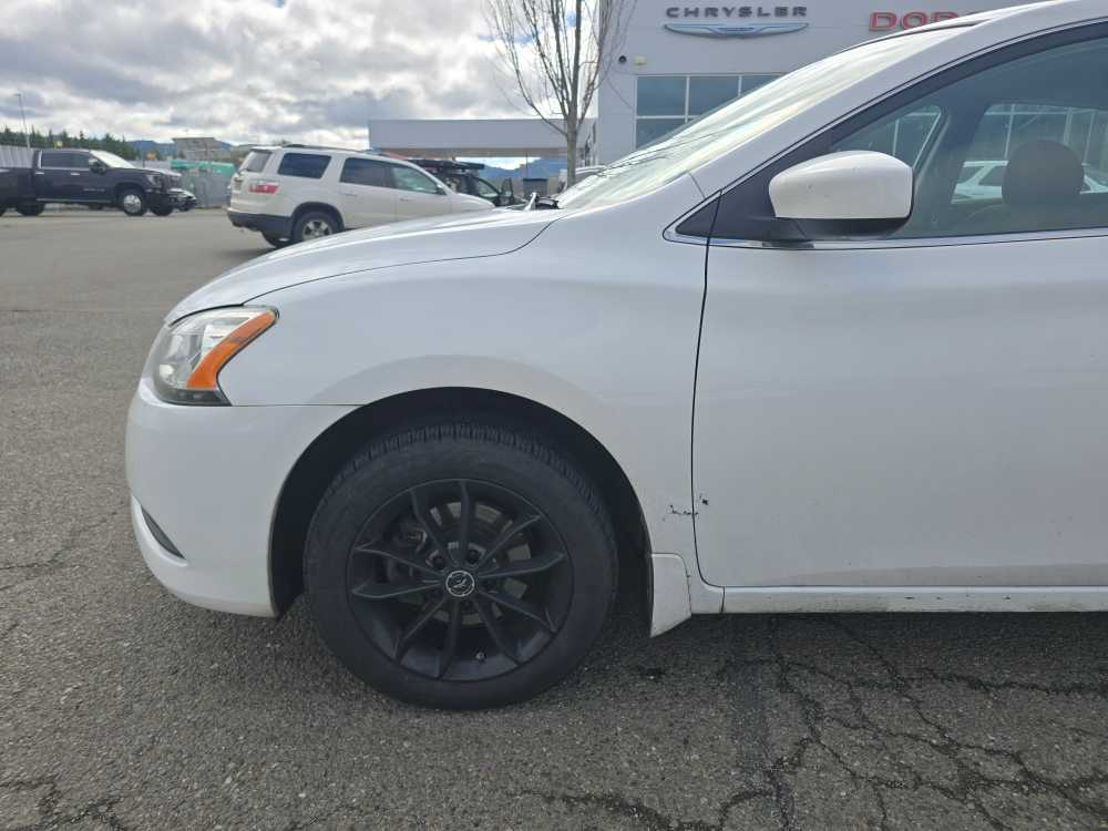 Thumbnail: 2015 Nissan Sentra - 6