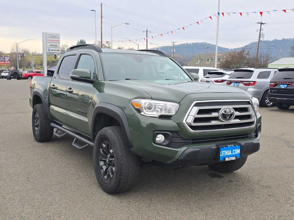 Thumbnail: 2021 Toyota Tacoma - 7
