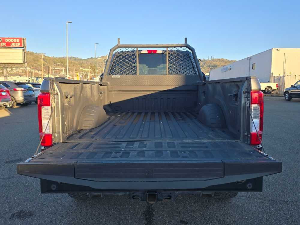 Thumbnail: 2019 Ford F-350 - 20