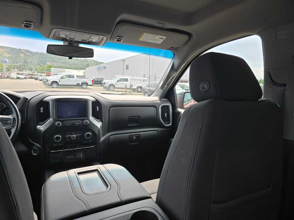 Thumbnail: 2021 Chevrolet Silverado 1500 - 13