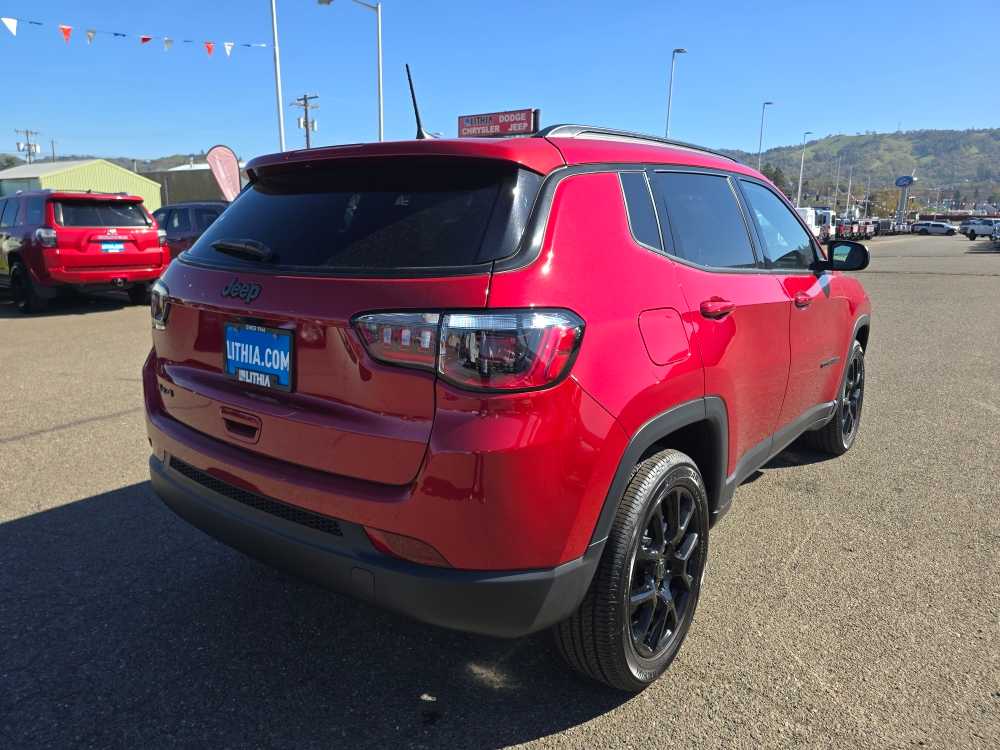 Thumbnail: 2026 Jeep Compass - 5