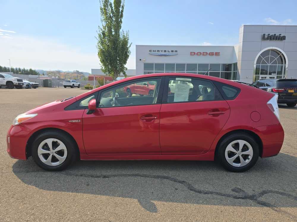 Thumbnail: 2014 Toyota Prius - 2