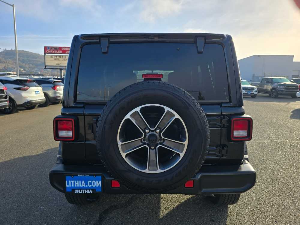 Thumbnail: 2023 Jeep Wrangler - 4