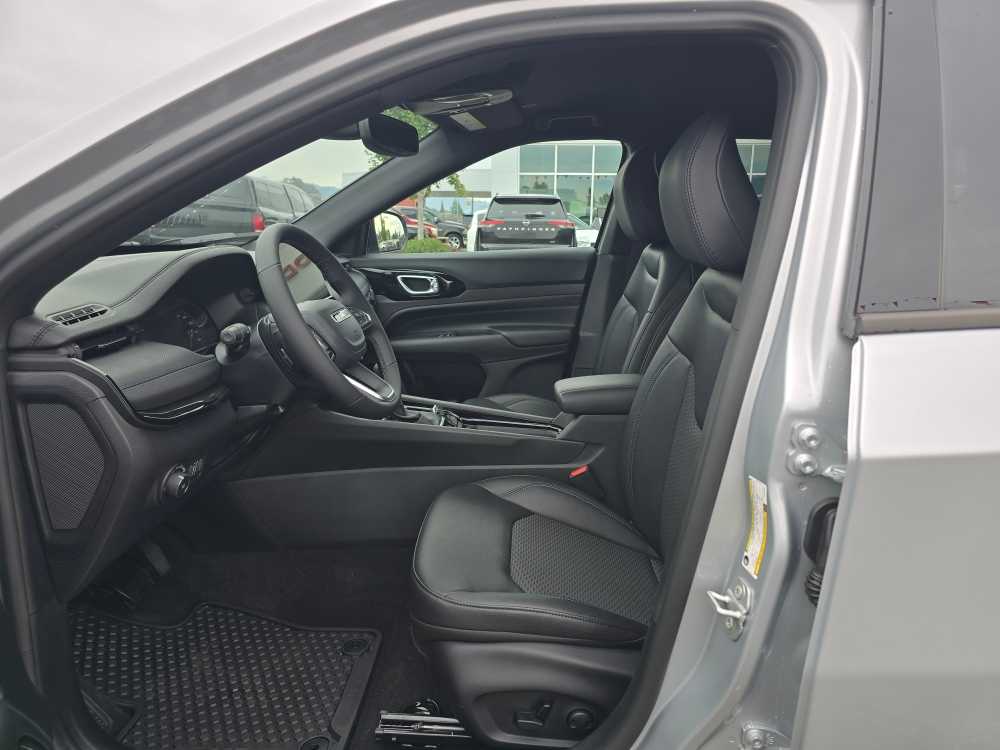 Thumbnail: 2026 Jeep Compass - 9