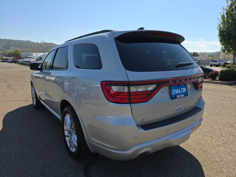 2024 Dodge Durango R/T Plus photo 3