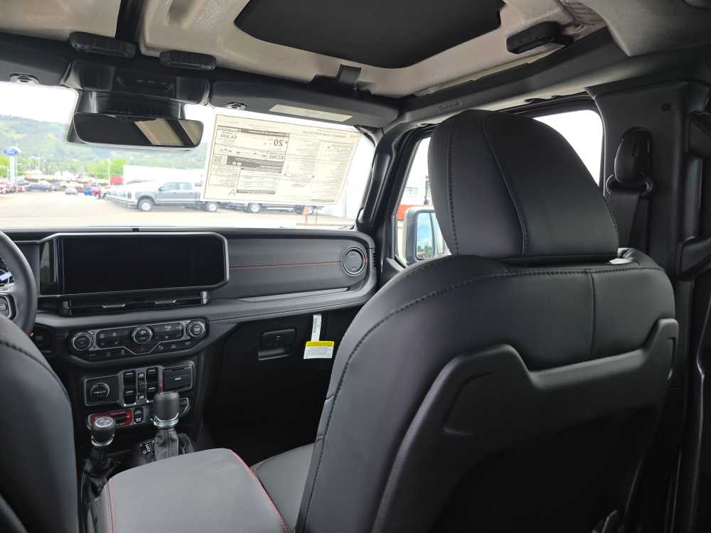Thumbnail: 2026 Jeep Wrangler - 14