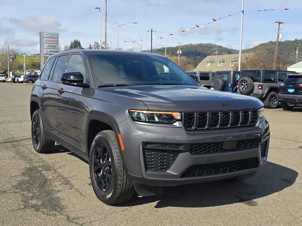 Thumbnail: 2026 Jeep Grand Cherokee - 7