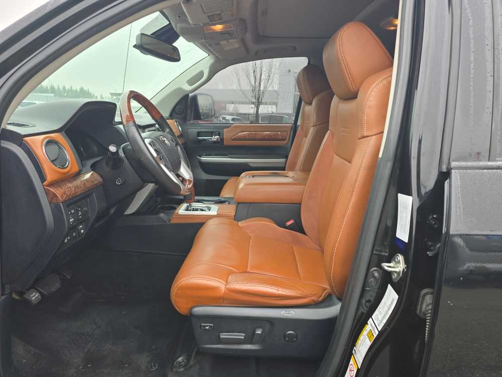 Thumbnail: 2018 Toyota Tundra - 9