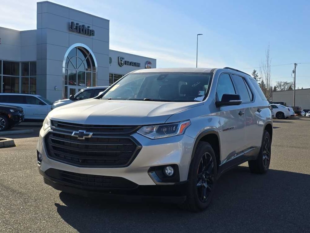 Used 2021 Chevrolet Traverse Premier SUV