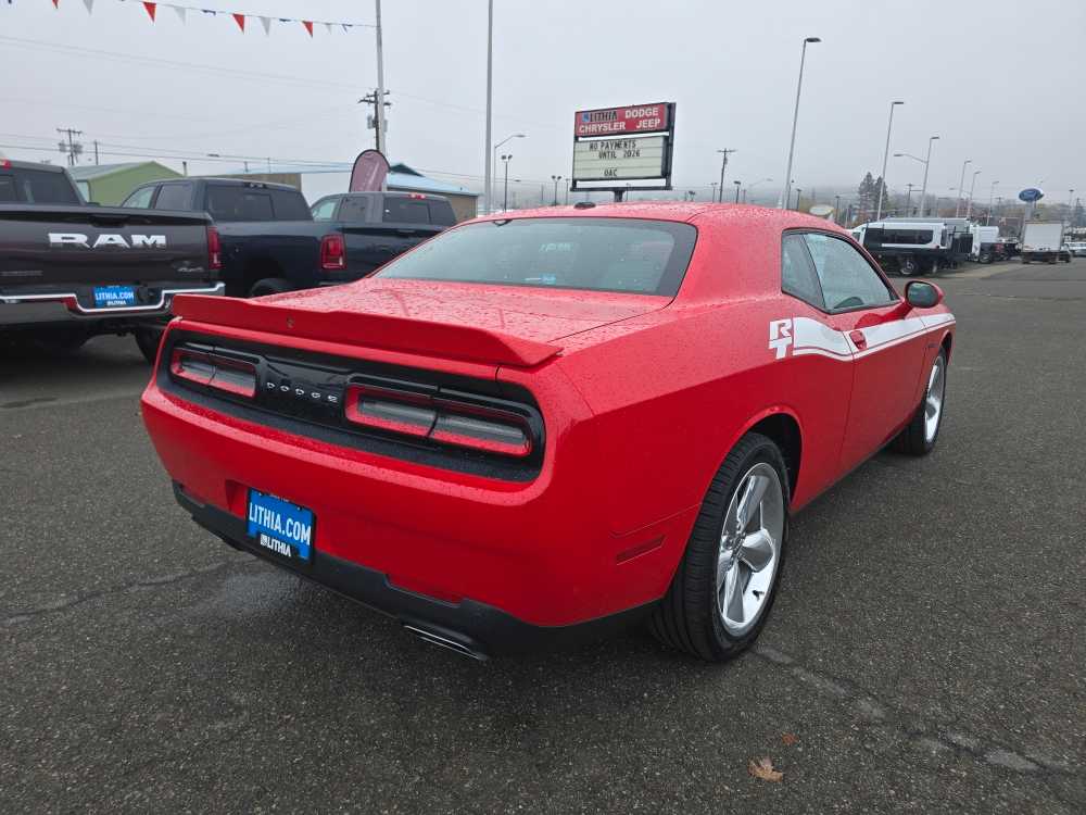 Thumbnail: 2015 Dodge Challenger - 5