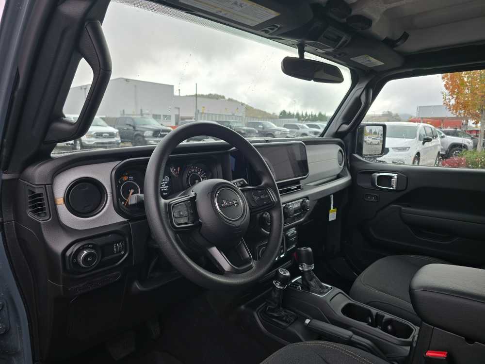 Thumbnail: 2026 Jeep Wrangler - 9