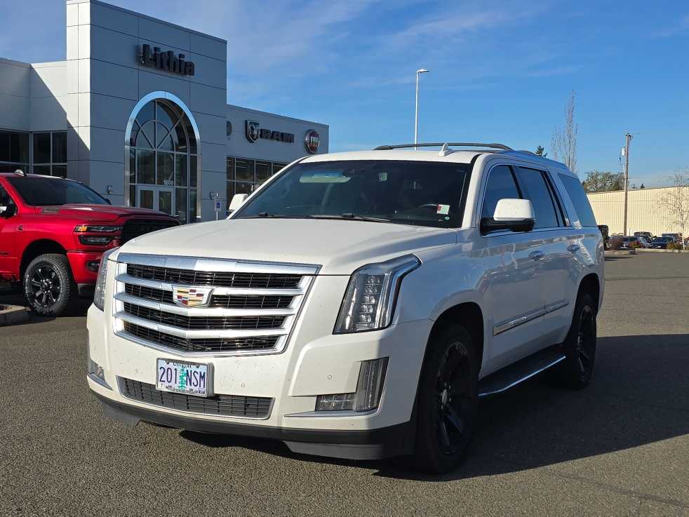 2016 Cadillac Escalade Luxury -
                  Roseburg, OR