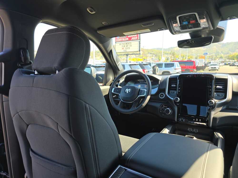 Thumbnail: 2026 RAM 1500 - 10