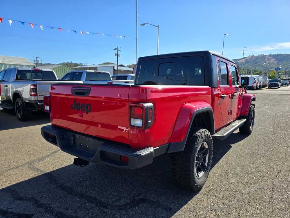 Thumbnail: 2022 Jeep Gladiator - 3