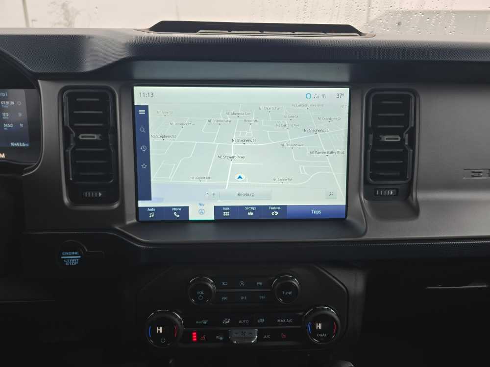 Thumbnail: 2023 Ford Bronco - 12