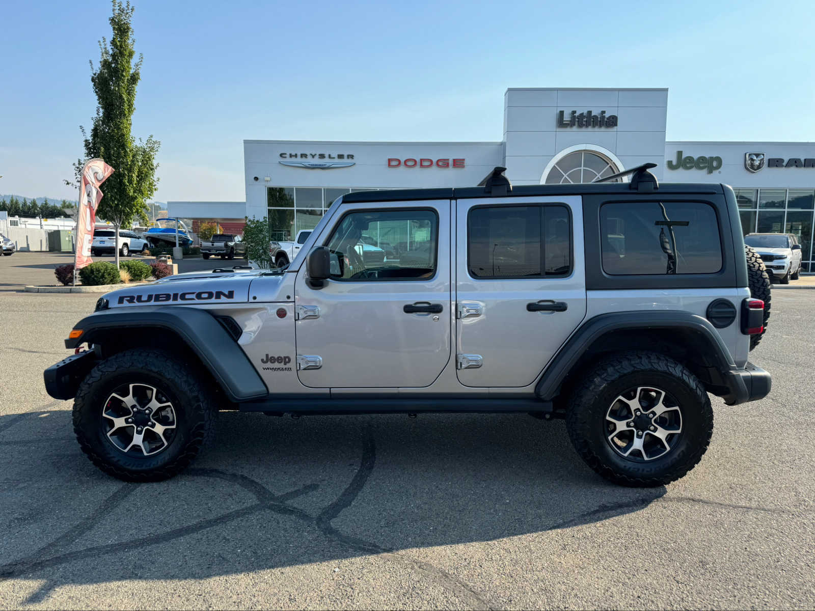 Used 2021 Jeep Wrangler Unlimited Rubicon with VIN 1C4HJXFG1MW664095 for sale in Roseburg, OR