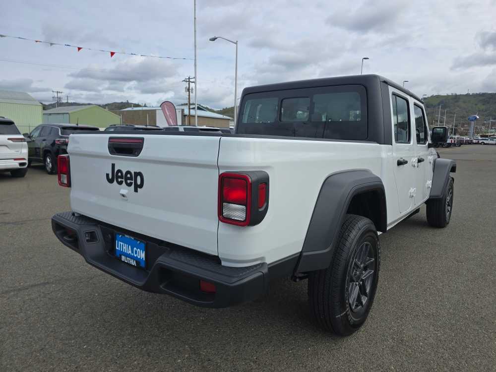 Thumbnail: 2026 Jeep Gladiator - 5