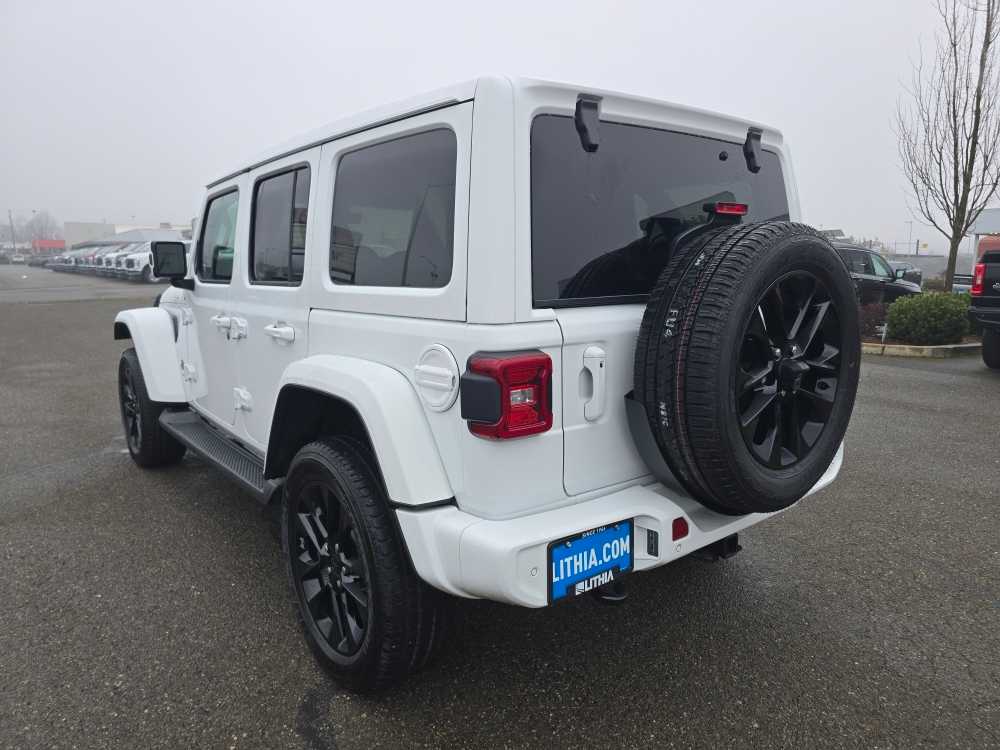 Thumbnail: 2021 Jeep Wrangler - 3