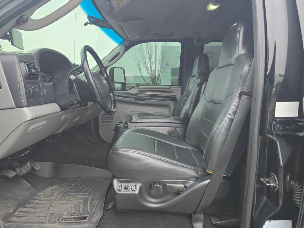 Thumbnail: 2005 Ford F-250 - 10