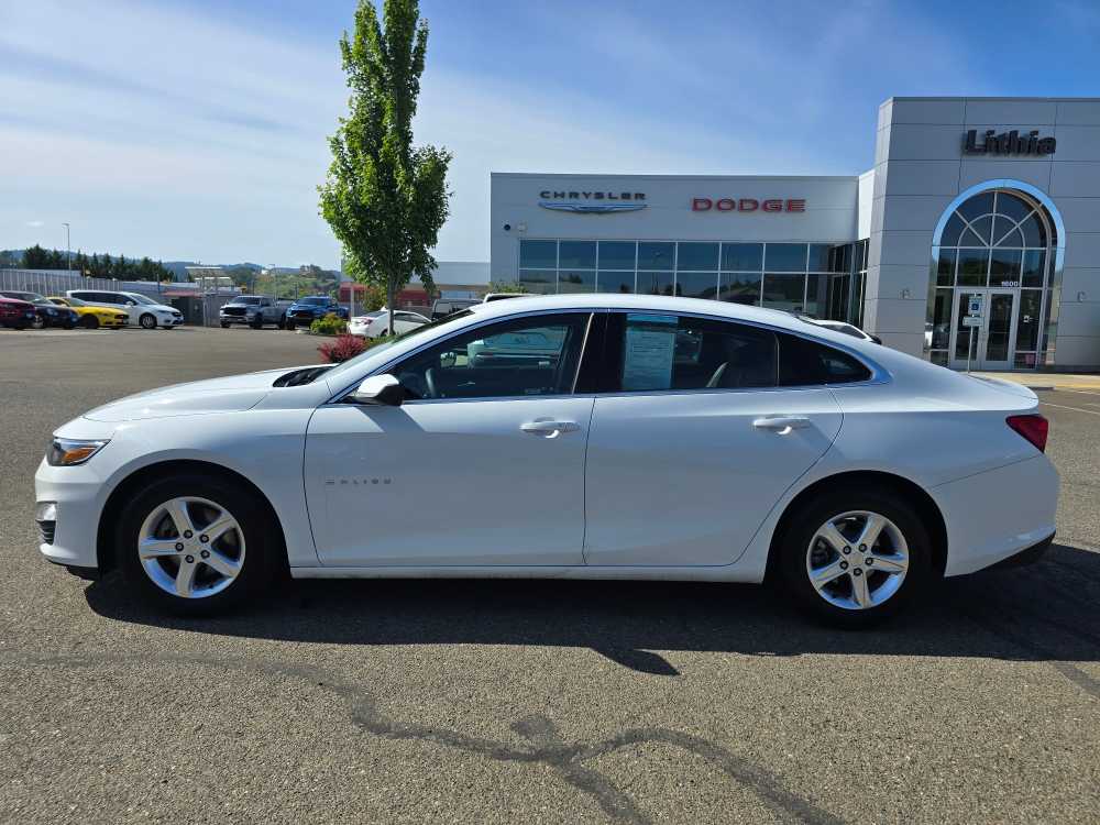 Used 2021 Chevrolet Malibu 1LS with VIN 1G1ZB5ST0MF049099 for sale in Roseburg, OR