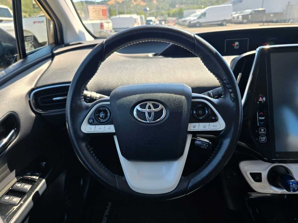 Thumbnail: 2018 Toyota Prius Prime - 11