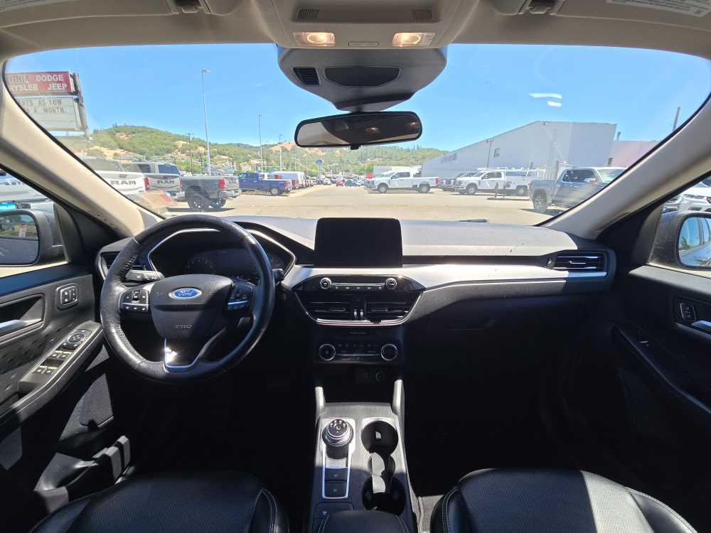 Thumbnail: 2020 Ford Escape - 14