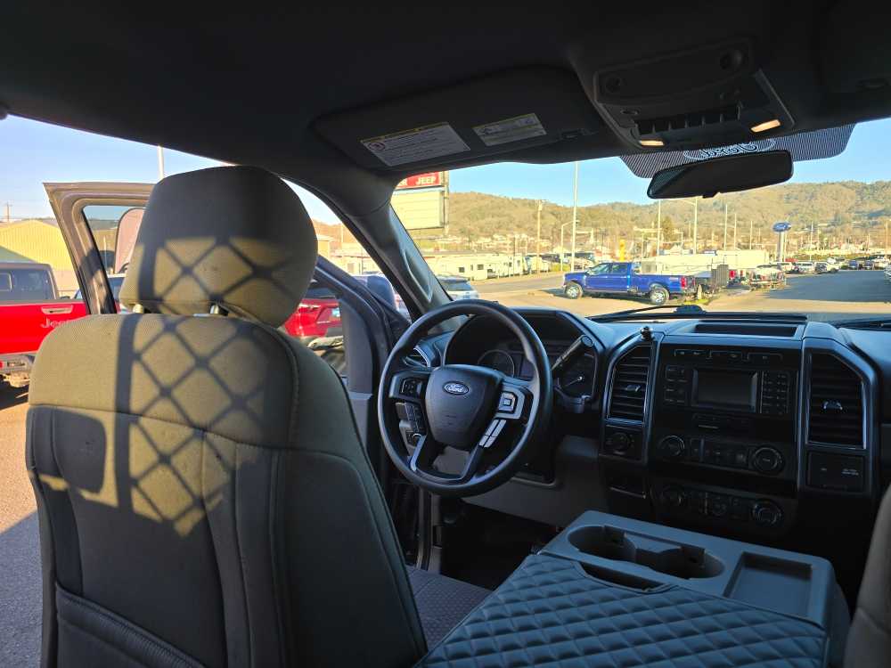 Thumbnail: 2019 Ford F-350 - 11