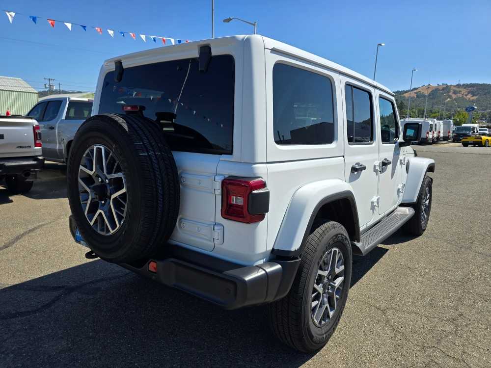 Thumbnail: 2025 Jeep Wrangler - 5